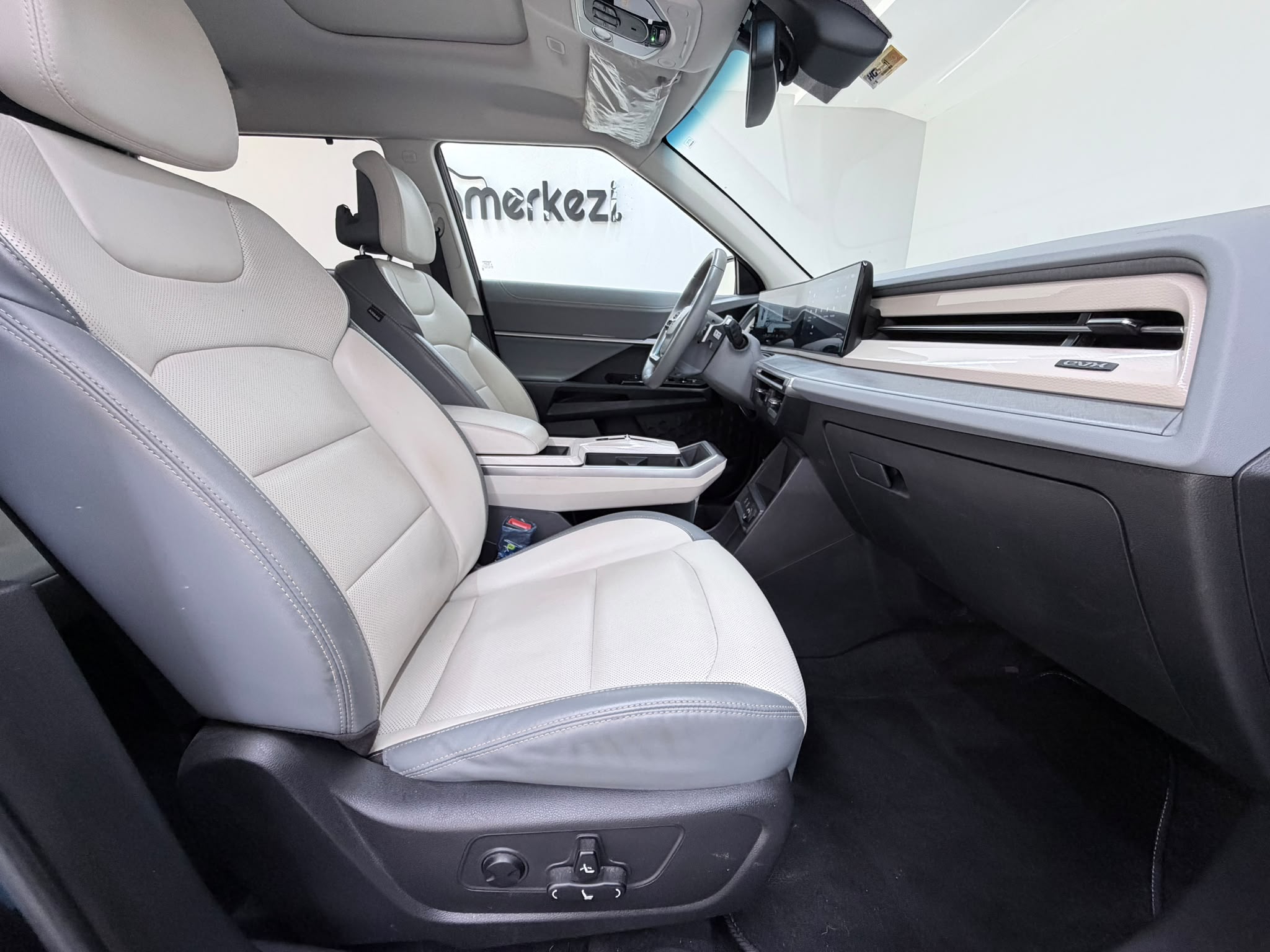 KGMOBILITY TORRES 24
